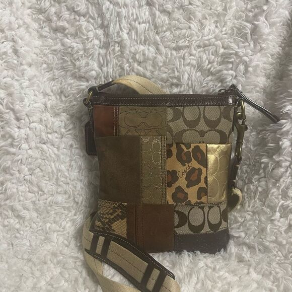 COACH Brown/Gold Metallic Signature Patchwork crossbody bag. - Picture 7 of 15